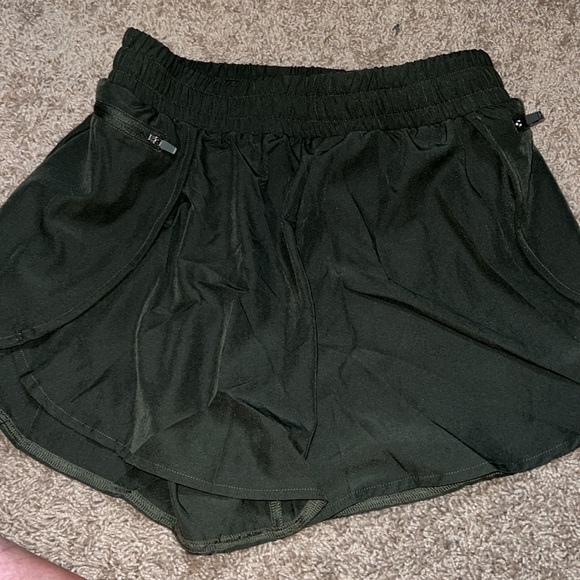 LIAISON THE LABEL athletic shorts - Picture 3 of 9